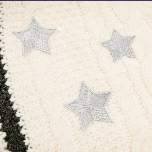 Taylor Swift Cardigan Scarf, Brand new, holiday collection, sold out - Picture 3 of 3